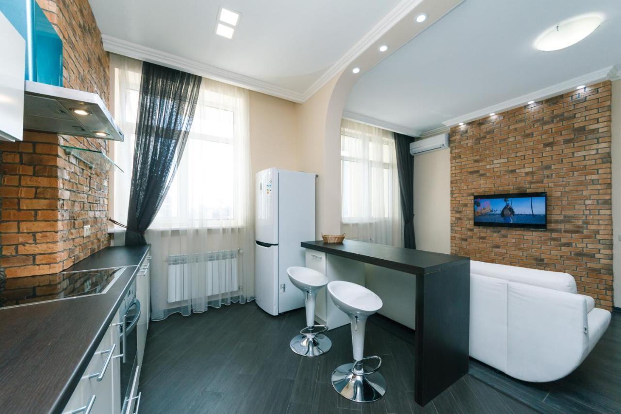 Ferienwohnung 1К Люкс На Жилянская 118 Kiew Exterior foto