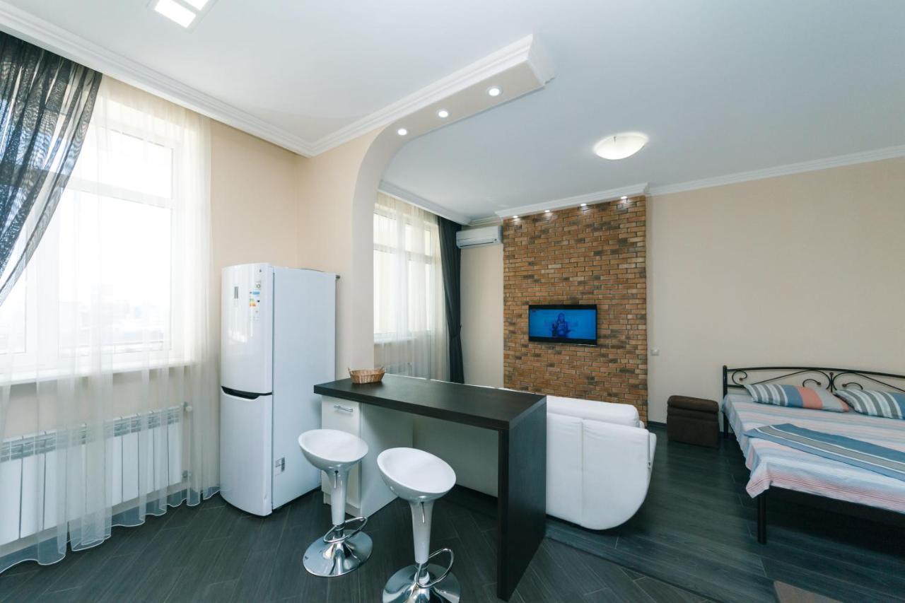 Ferienwohnung 1К Люкс На Жилянская 118 Kiew Exterior foto